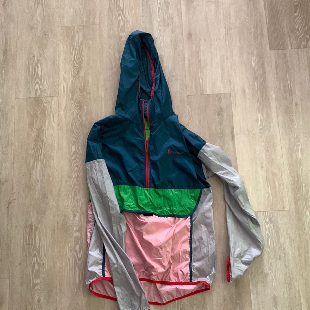 Cotopaxi windbreaker.